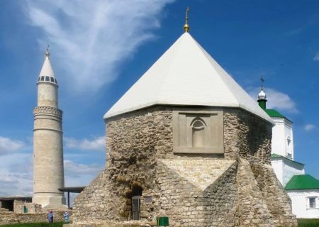 Восточный мавзолей в Булгарском городище